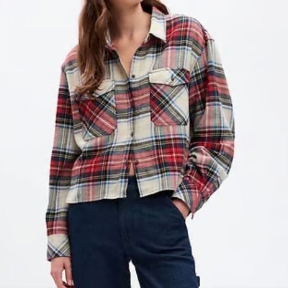 Gap Cropped Plaid Flannel Long Sleeve Shirt